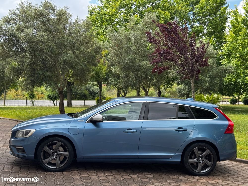 Volvo V60 D6 Twin Engine Geartronic RDesign - 10