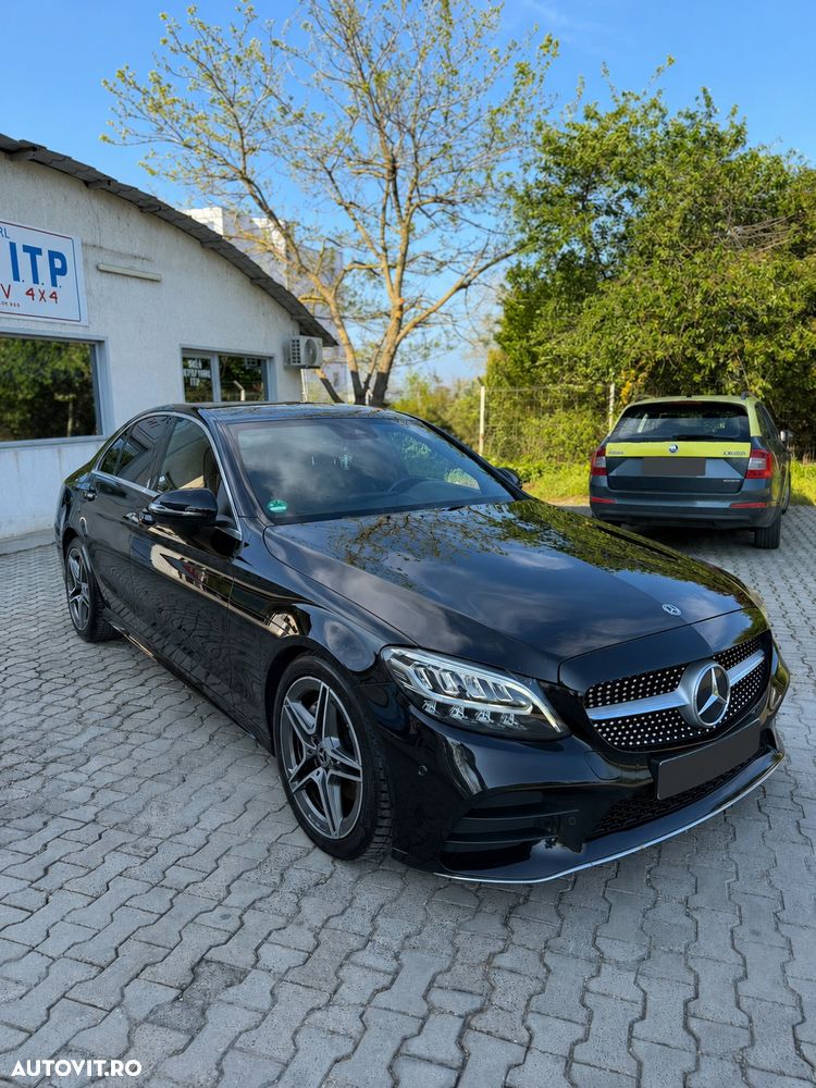 Mercedes-Benz C - 4