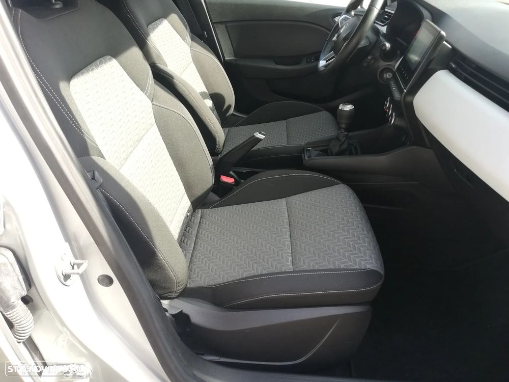 Renault Clio 1.0 TCe Evolution Bi-Fuel - 9