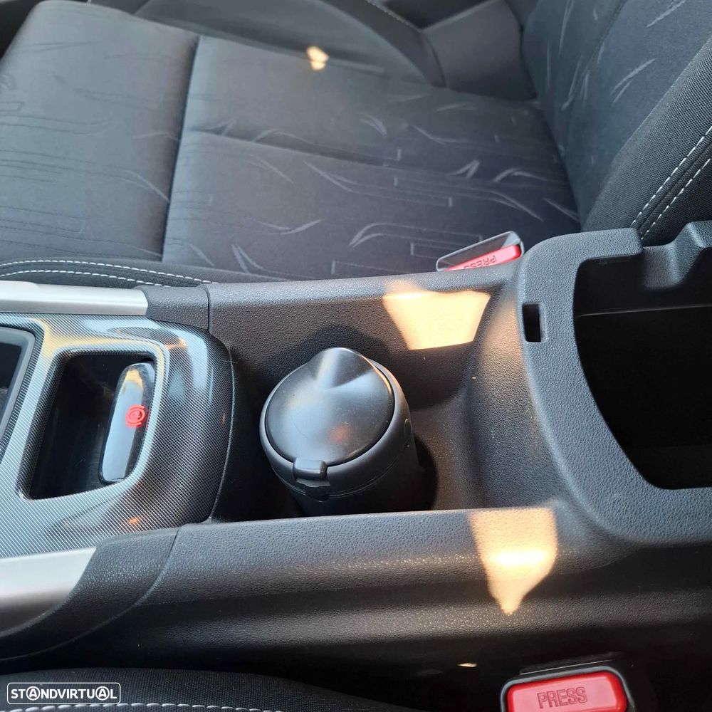 Citroën C4 1.6 e-HDi Air.Exclusive CMP6 - 38