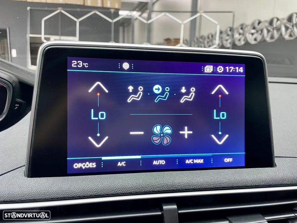 Peugeot 3008 1.6 BlueHDi Style EAT6 - 21