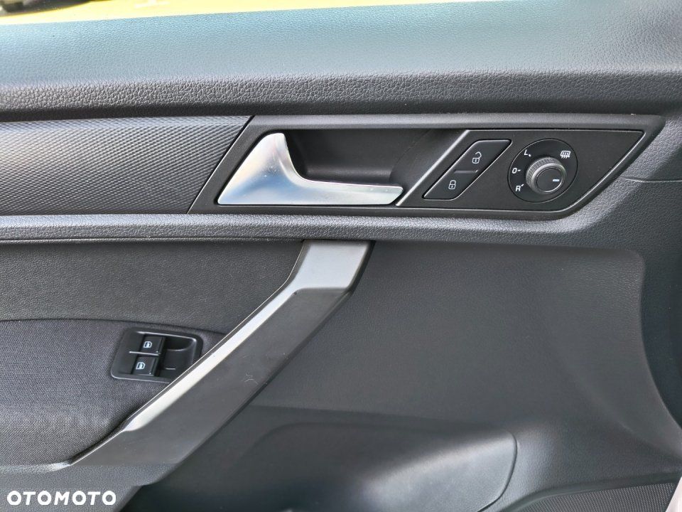 Volkswagen Caddy - 16
