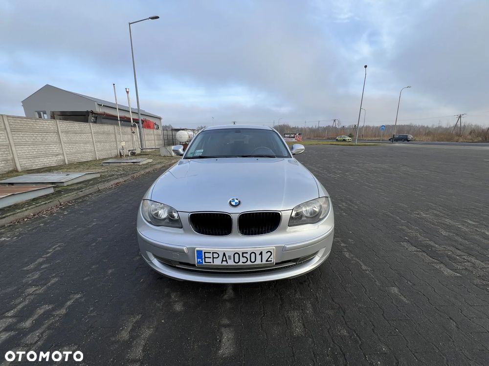 BMW Seria 1 116i - 1