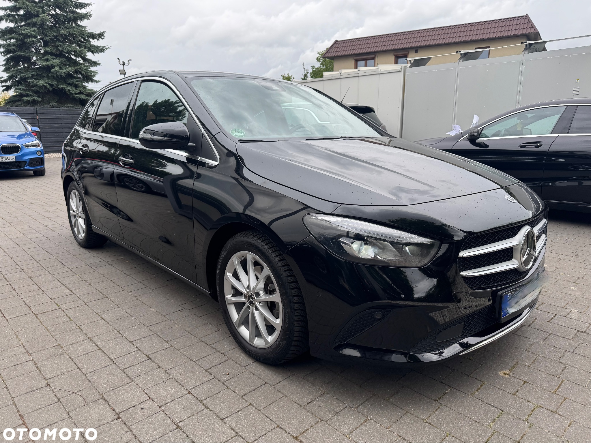Mercedes-Benz Klasa B 180 7G-DCT Style - 4