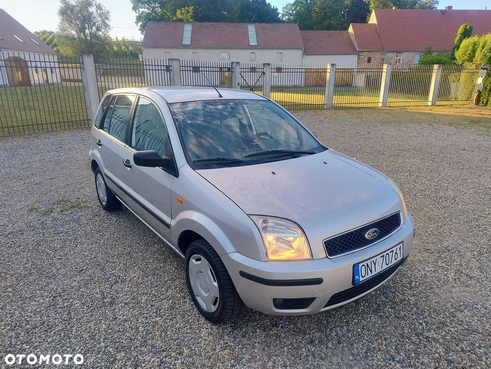 Ford Fusion 1.6 Fun - 3