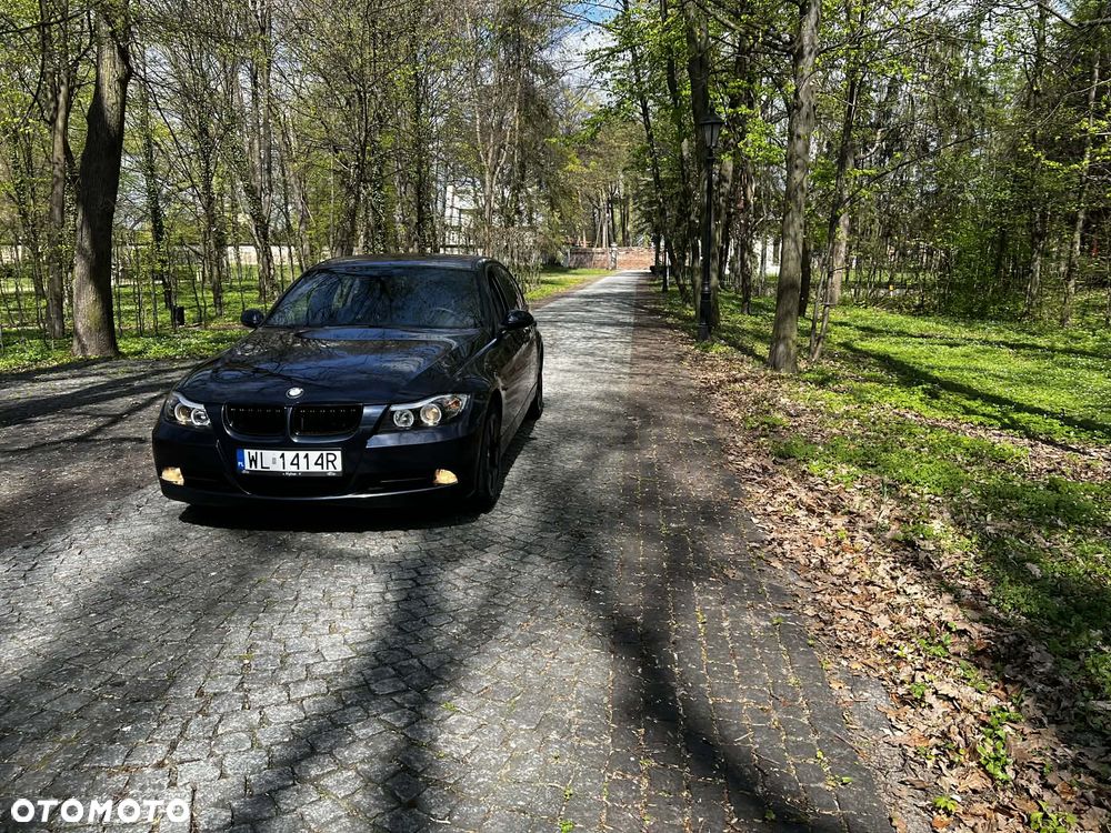 BMW Seria 3 320i - 7