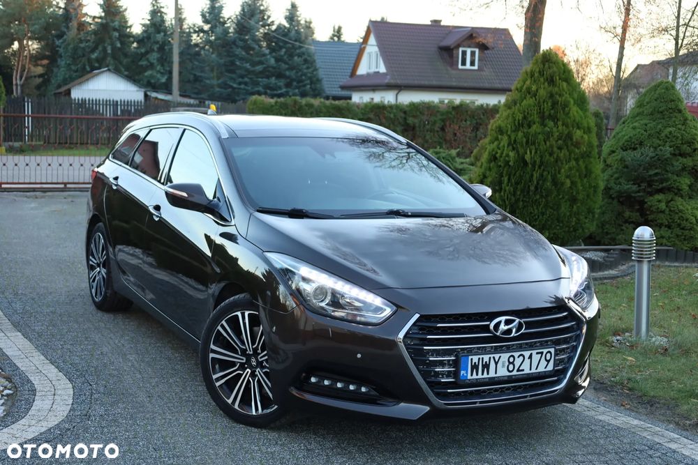 Hyundai i40 Kombi 1.7 CRDi DCT Premium - 5