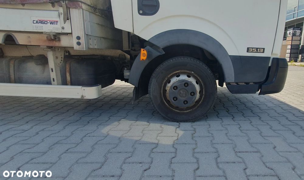 Nissan Cabstar - 3