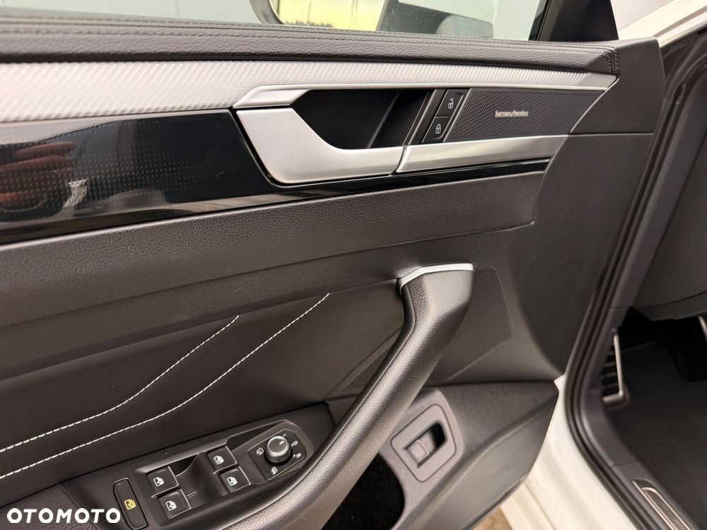 Volkswagen Arteon 2.0 TSI R-Line DSG - 27