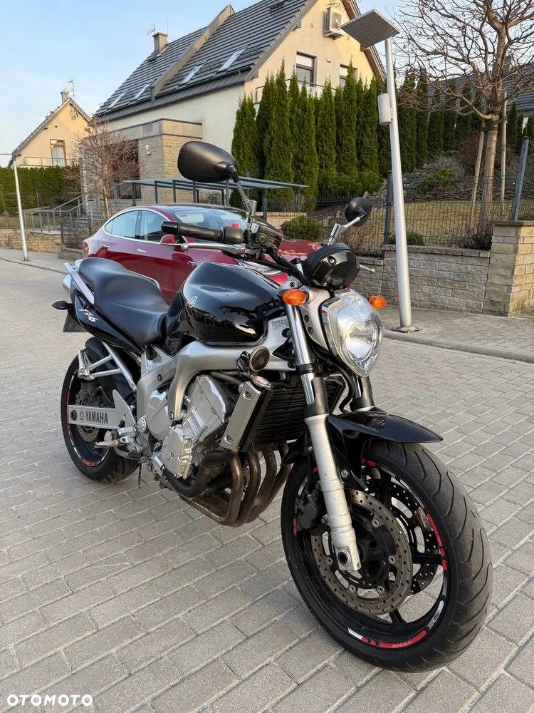 Yamaha FZ6 - 7