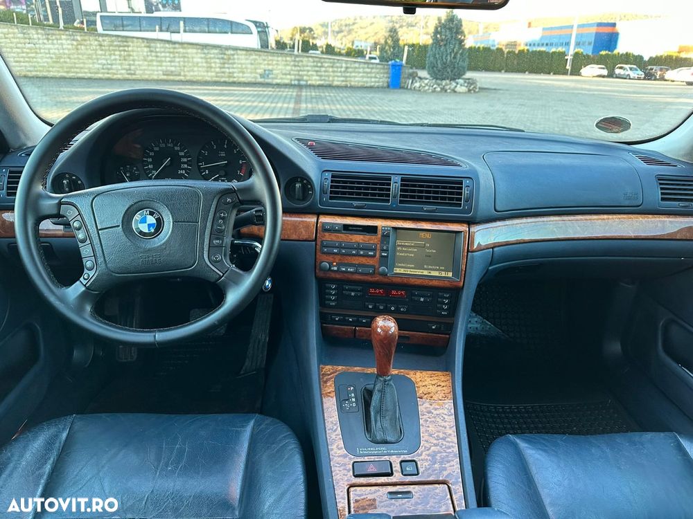 BMW Seria 7 - 5