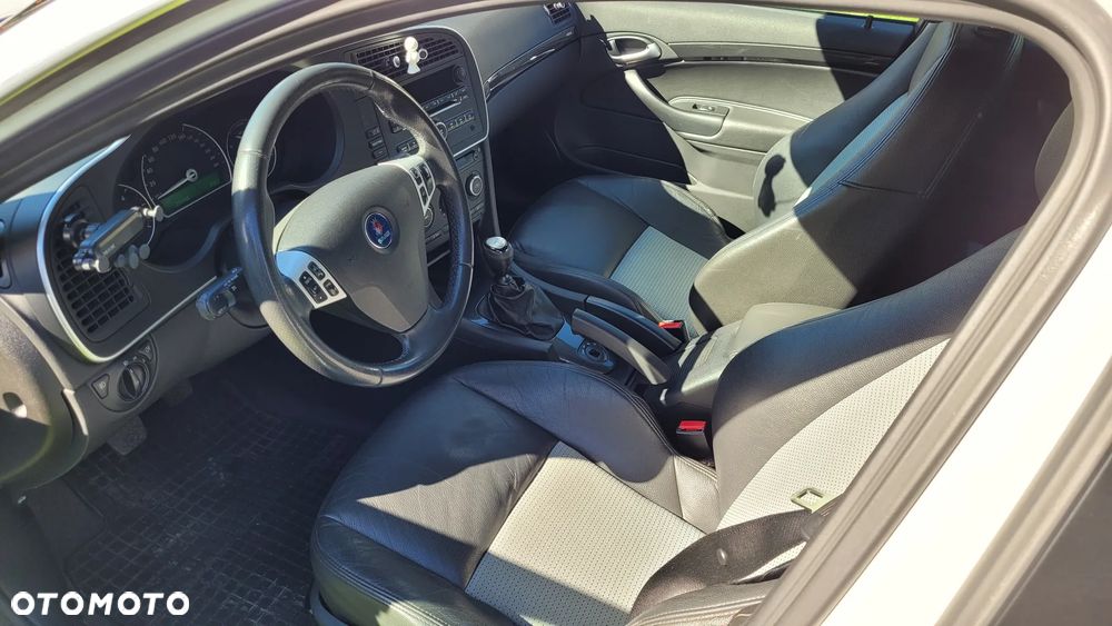 Saab 9-3X 1.9 TTiD - 10
