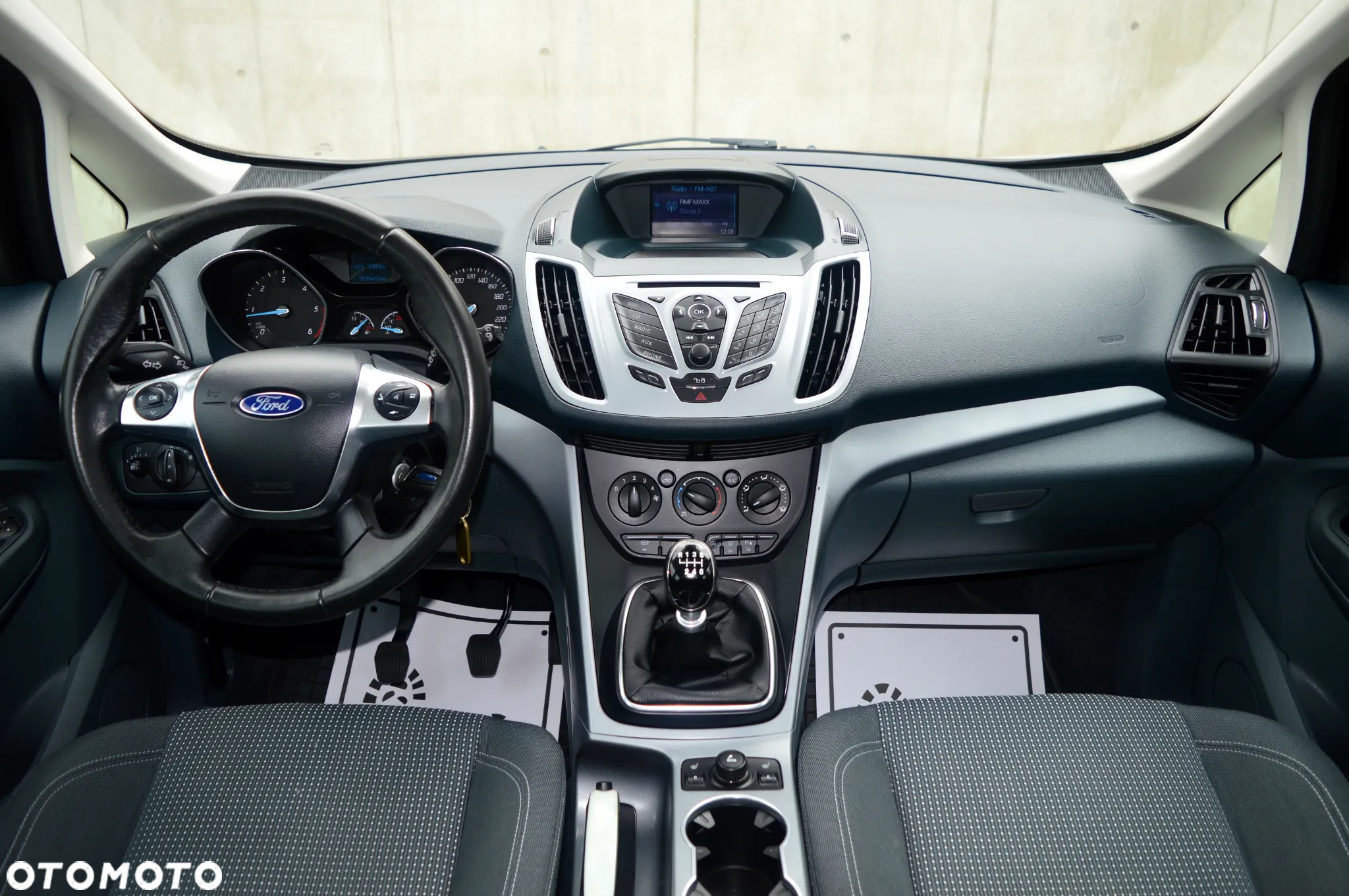 Ford C-MAX - 13