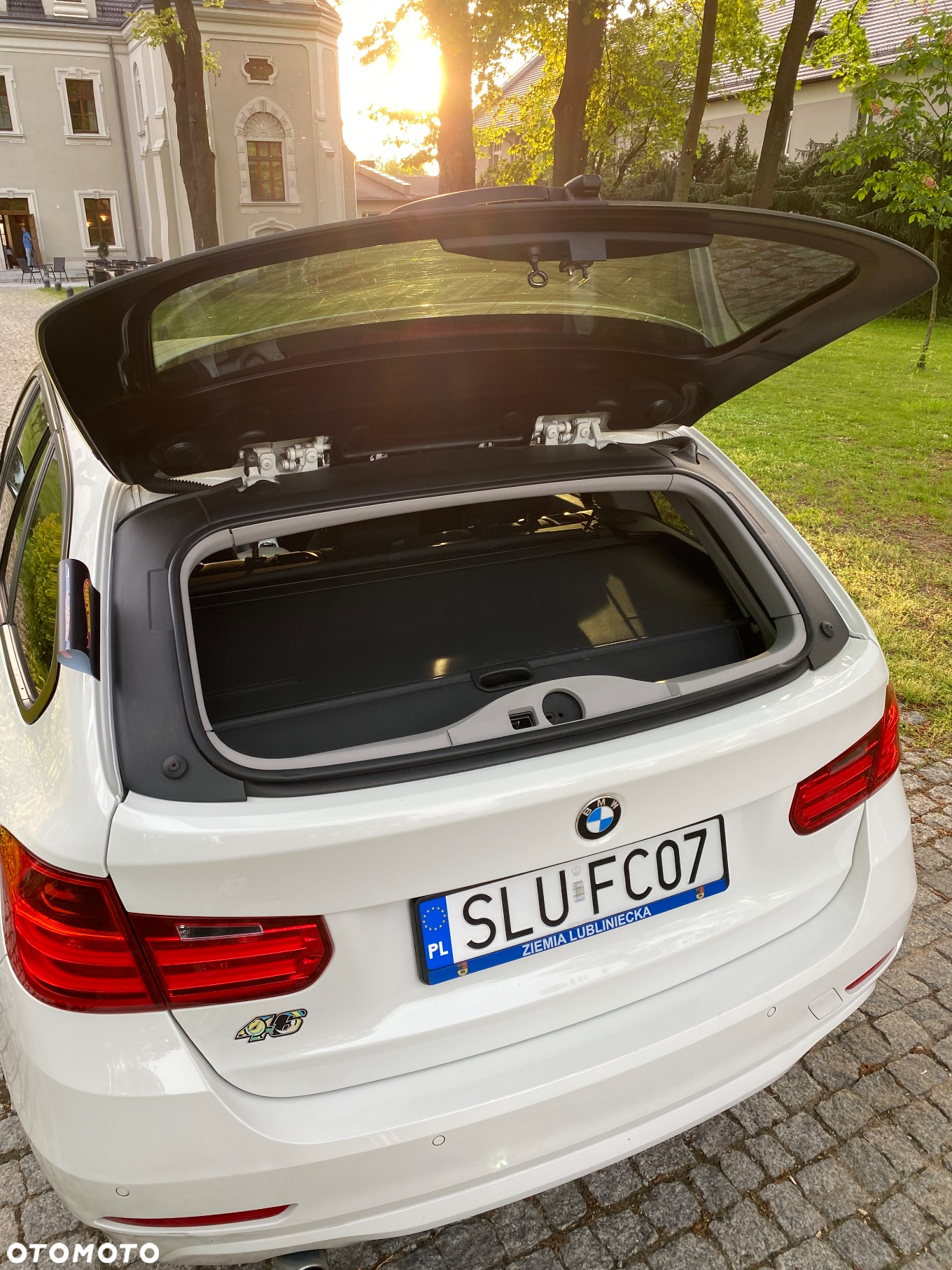 BMW Seria 3 318d - 10