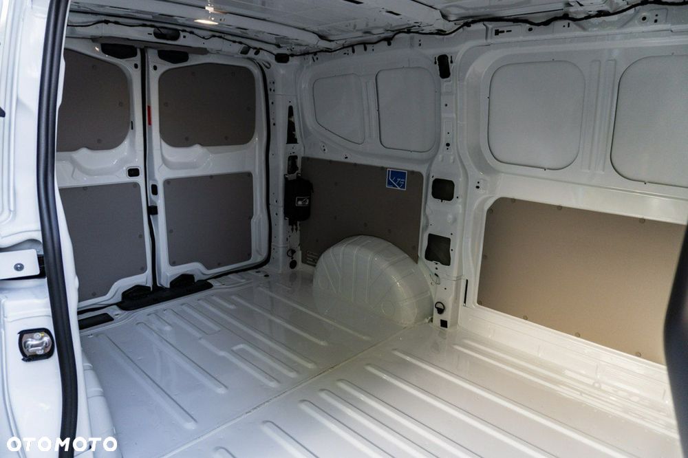 Volkswagen Transporter - 20