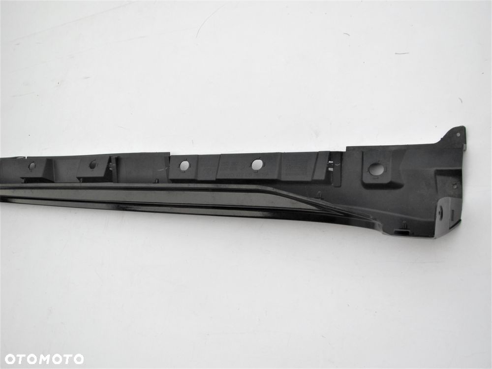 TOYOTA AVENSIS 3 T27 2008 - 2015 próg LISTWA L OE - 3