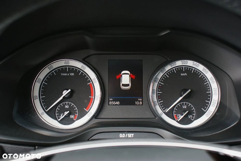 Skoda Karoq 1.5 TSI ACT 4x2 Style DSG - 18