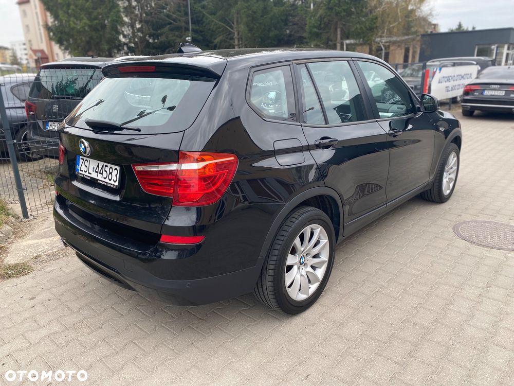 BMW X3 sDrive18d Advantage - 4