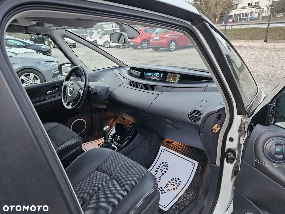 Renault Espace 2.0 dCi FAP Privilege - 21