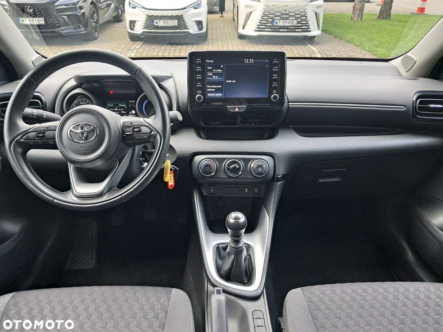 Toyota Yaris - 7
