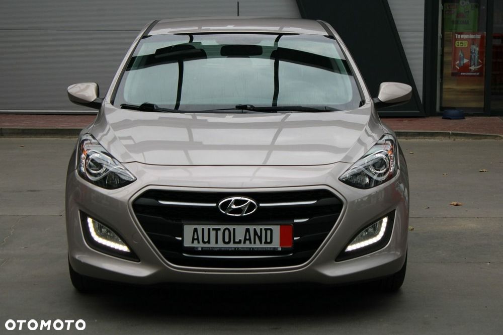 Hyundai i30 1.4 Family+ - 2