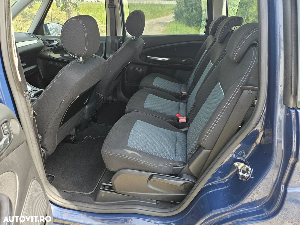 Ford Galaxy 2.0 TDCi DPF Aut. Trend - 8