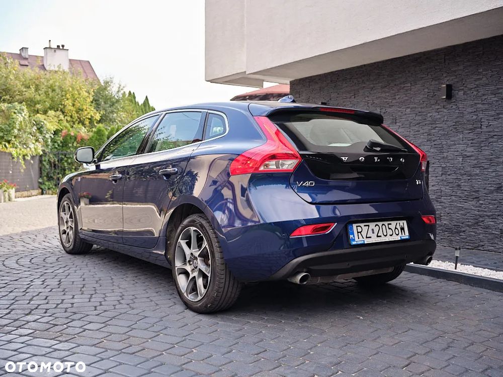 Volvo V40 T3 Ocean Race - 3