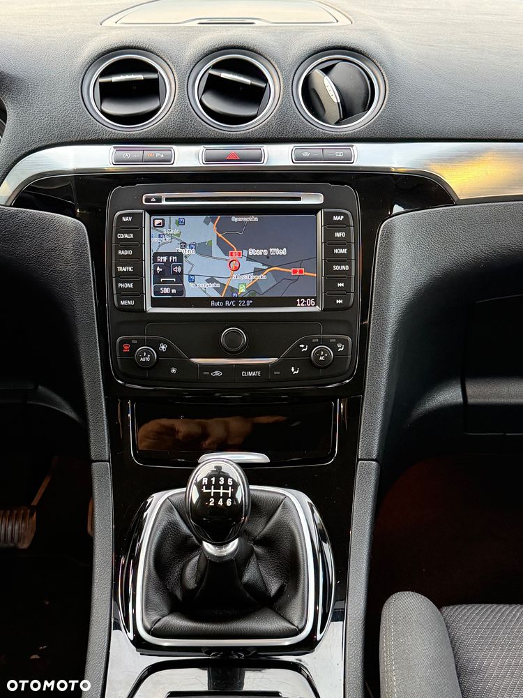 Ford S-Max - 30