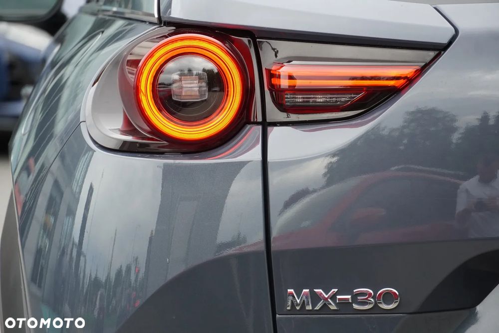 Mazda MX-30 R-EV PHEV Makoto - 39