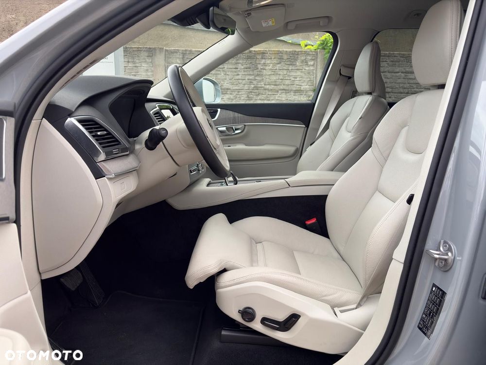 Volvo XC 90 - 14
