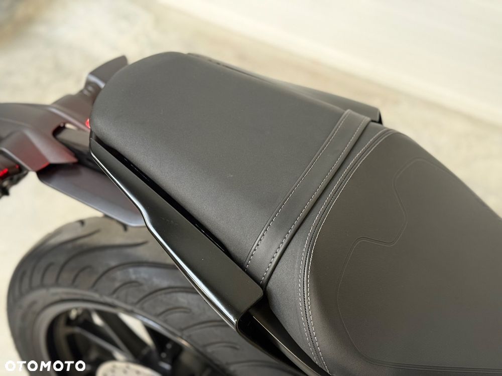 Yamaha MT - 18