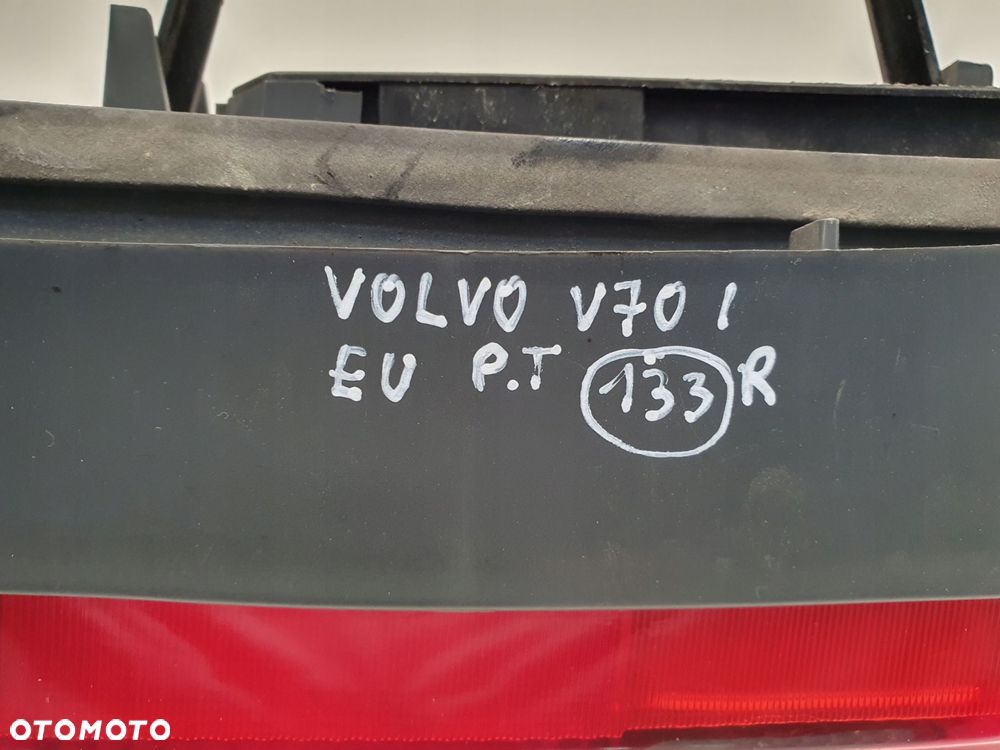 LAMPA PRAWA Volvo V70 I XC70 96-06r TYLNA prawy tył pasażera Dolna - 8