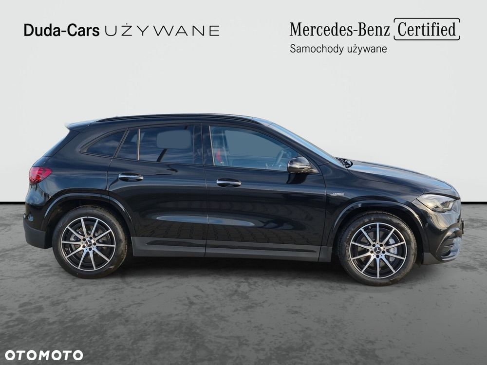 Mercedes-Benz GLA - 7