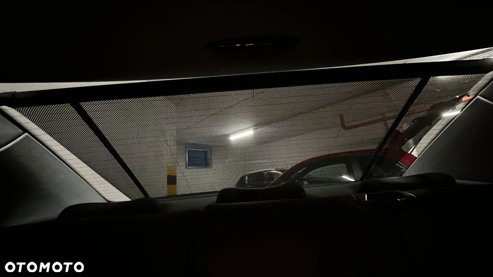 Mercedes-Benz Klasa E 500 4-Matic Elegance - 17