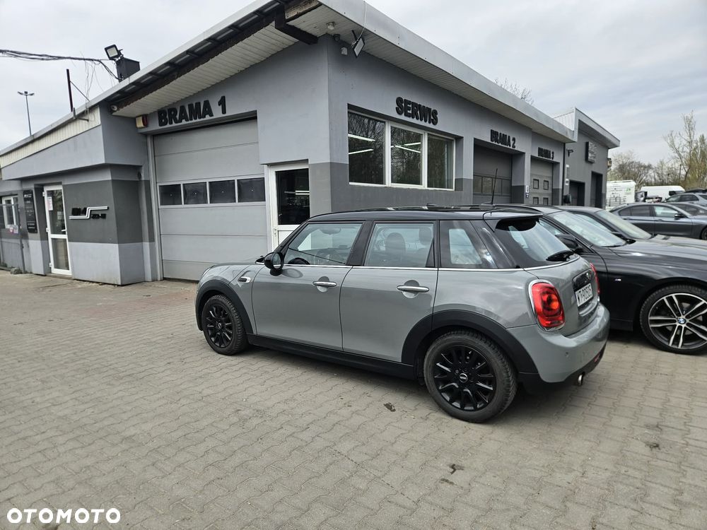 MINI Cooper Standard - 5