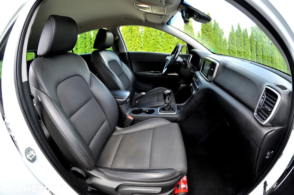 Kia Sportage 1.6 GDI 2WD DREAM-TEAM EDITION - 25
