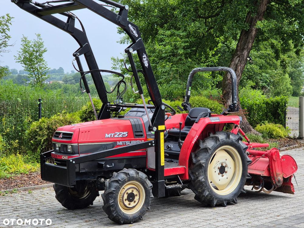 Mitsubishi MT225 4x4 + TUR T300 + glebogryzarka - 4