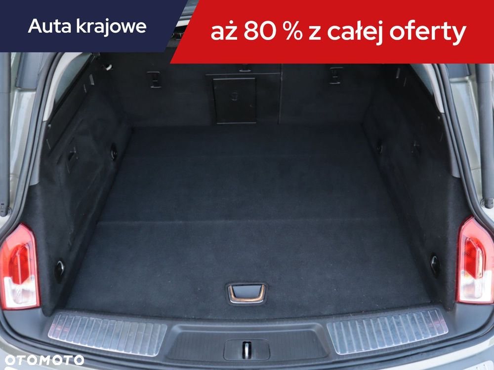 Opel Insignia - 16