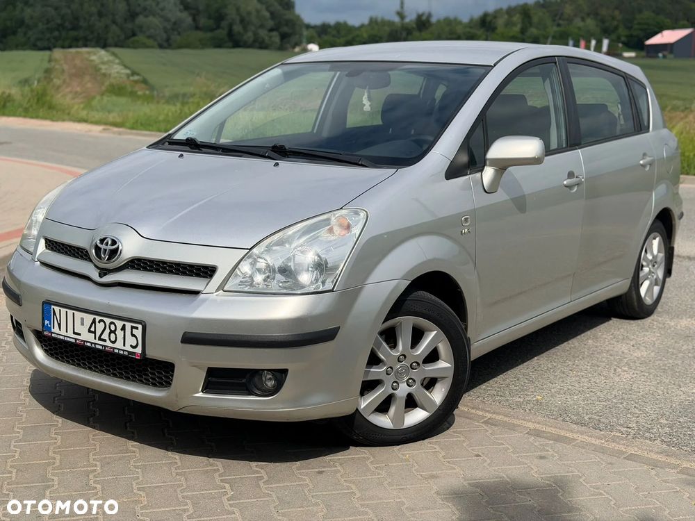 Toyota Corolla Verso 1.8 Sol + 7os MM - 8