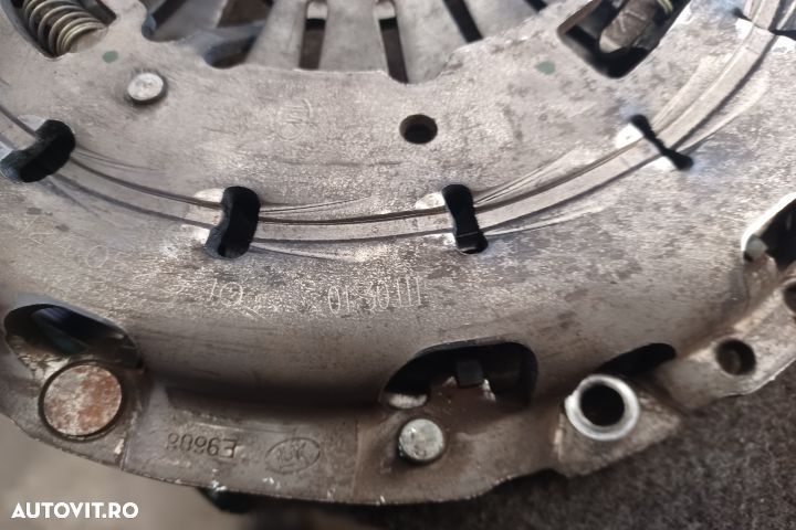 Kit ambreiaj N47D20C  124052310 324063810 415047710 BMW Seria 3 E90 [ - 4