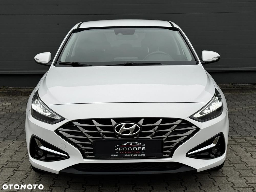 Hyundai i30 1.5 DPI Smart - 12