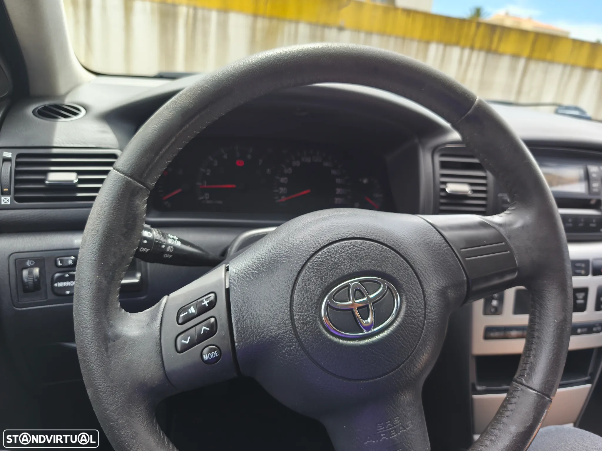 Toyota Corolla 1.4 VVT-i - 6