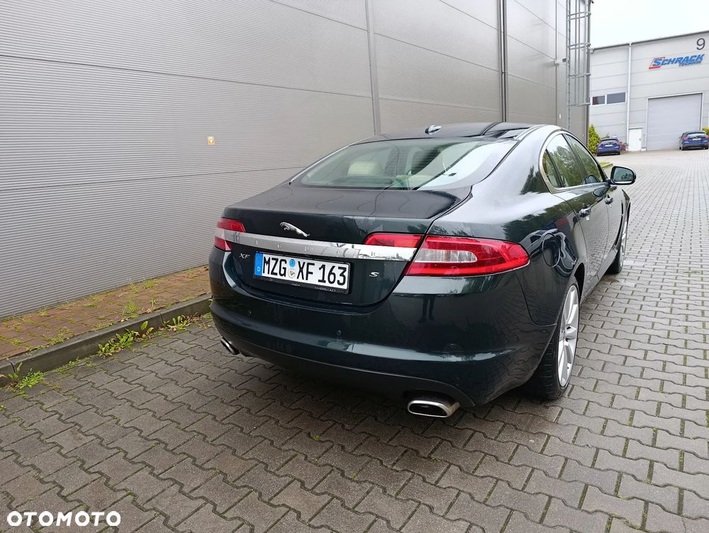 Jaguar XF 3.0 V6 D S Premium Luxury - 11