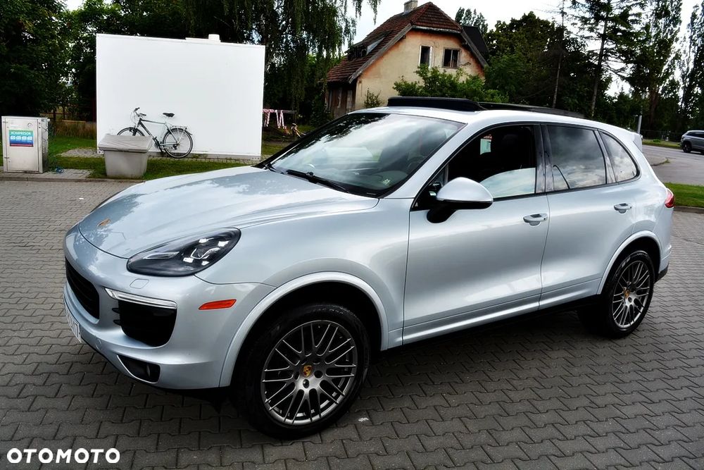 Porsche Cayenne Platinum Edition - 19