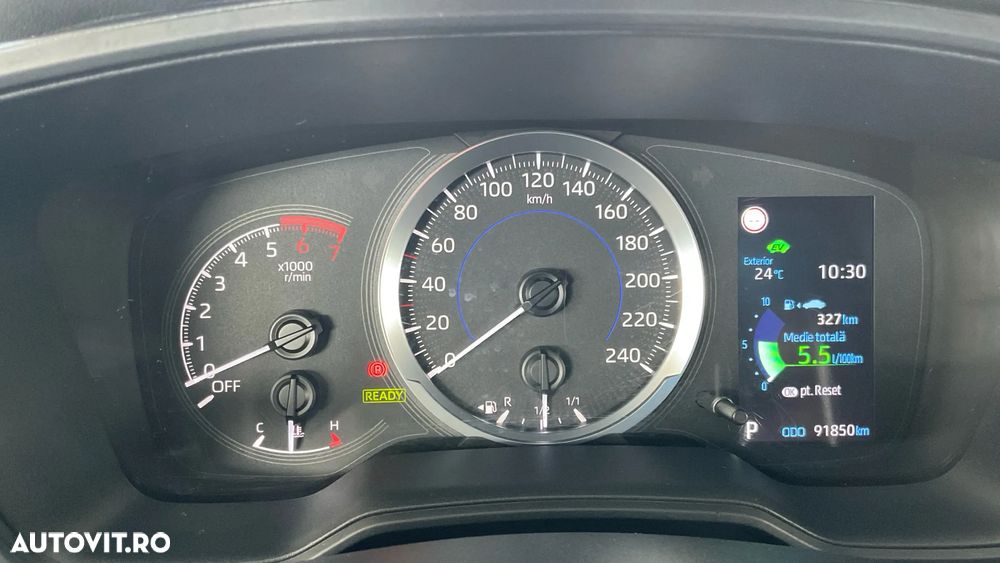 Toyota Corolla 1.8 HSD Eco - 18