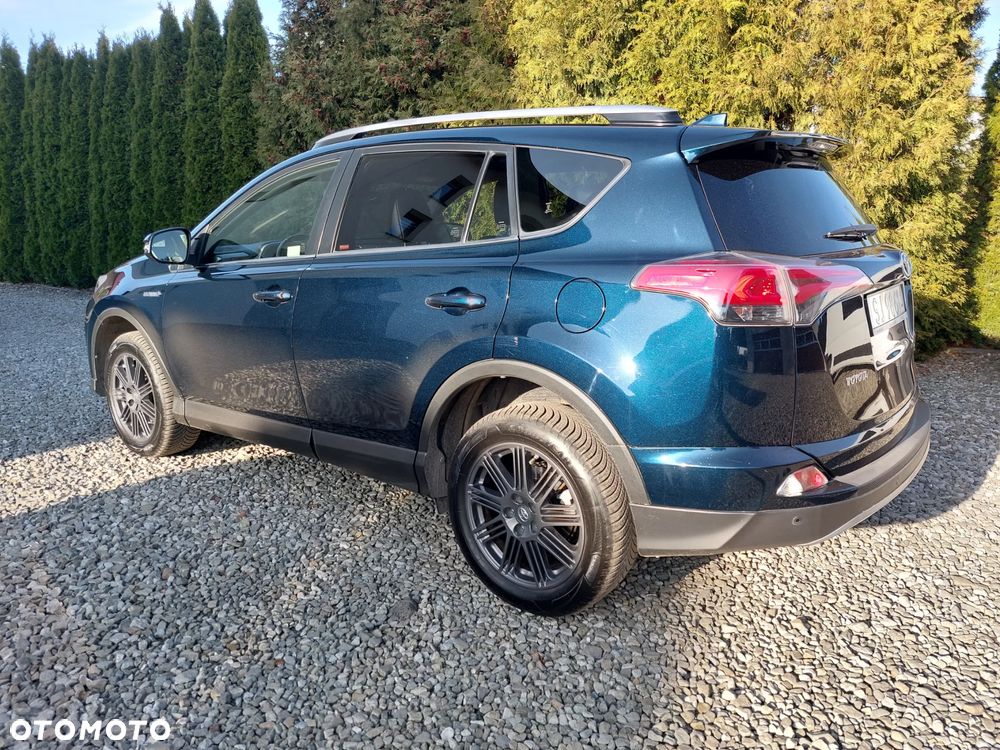 Toyota RAV4 Hybrid Platinum 4x2 - 34
