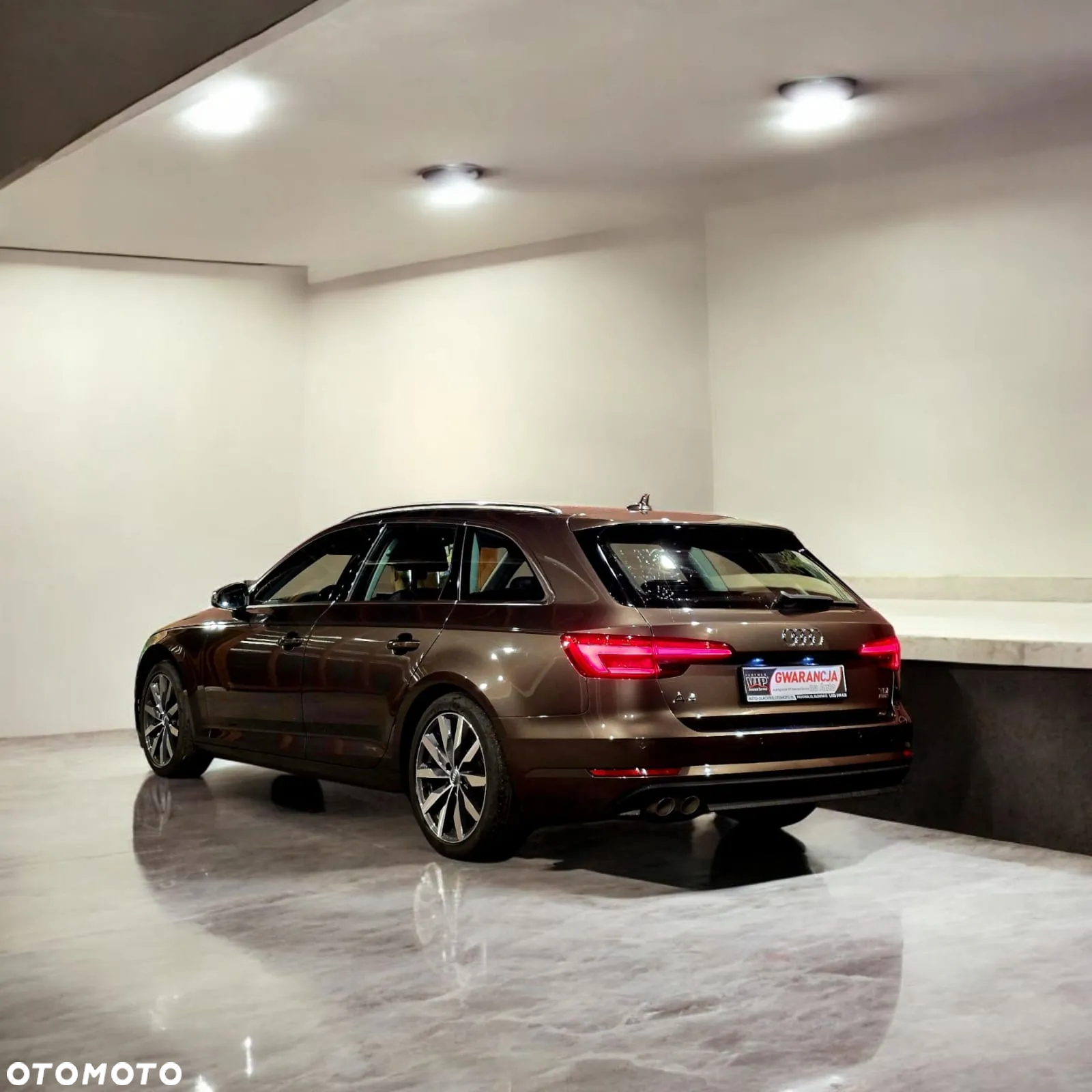 Audi A4 Avant 2.0 TDI ultra S tronic design - 4