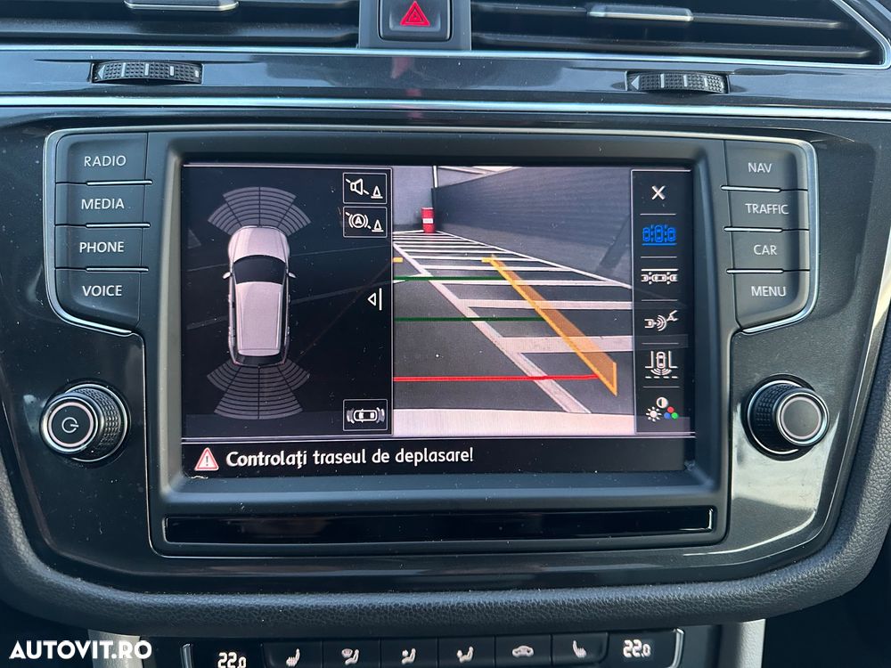 Volkswagen Tiguan - 31