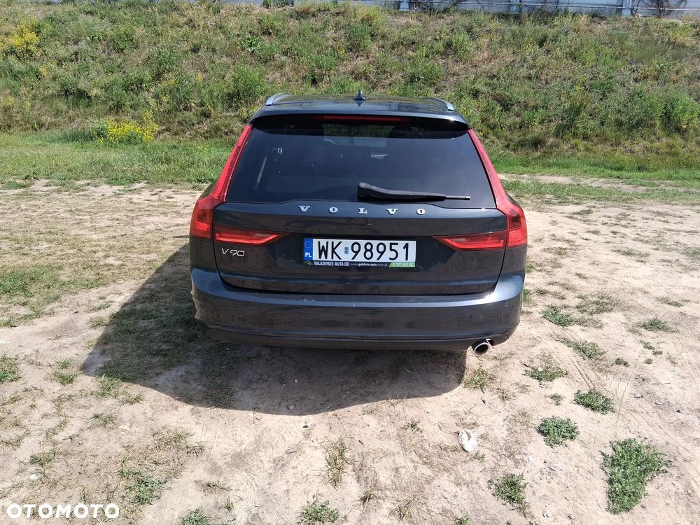 Volvo V90 D3 Geartronic Momentum Pro - 38