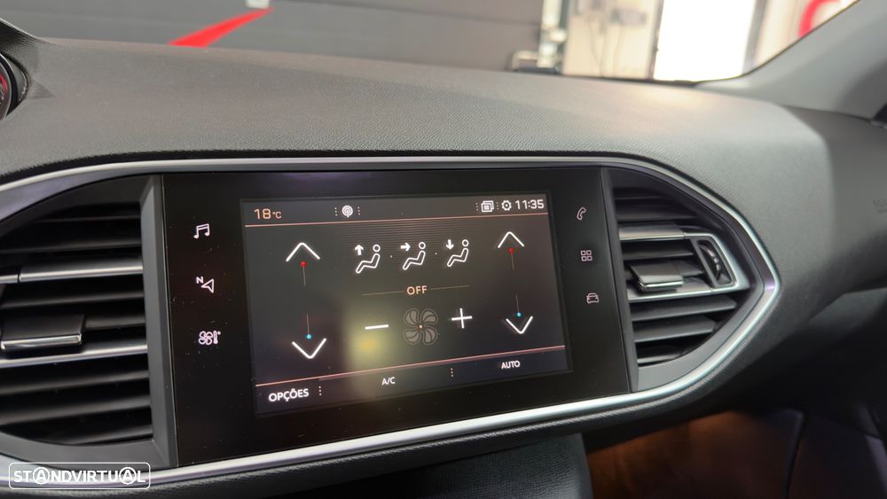 Peugeot 308 130 e-THP Stop & Start Allure - 23